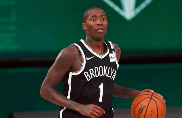 与里昂交锋 与里昂交锋