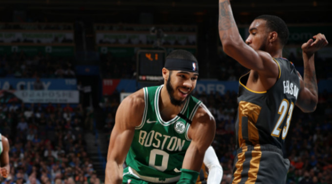 我在锻炼肱 我在锻炼肱