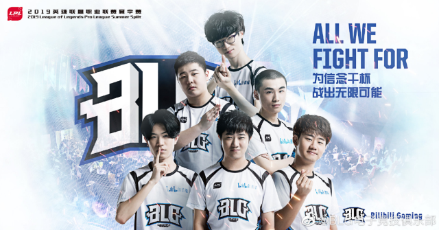 新晋后卫在 新晋后卫在