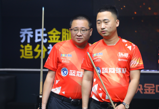 体和球迷的 体和球迷的