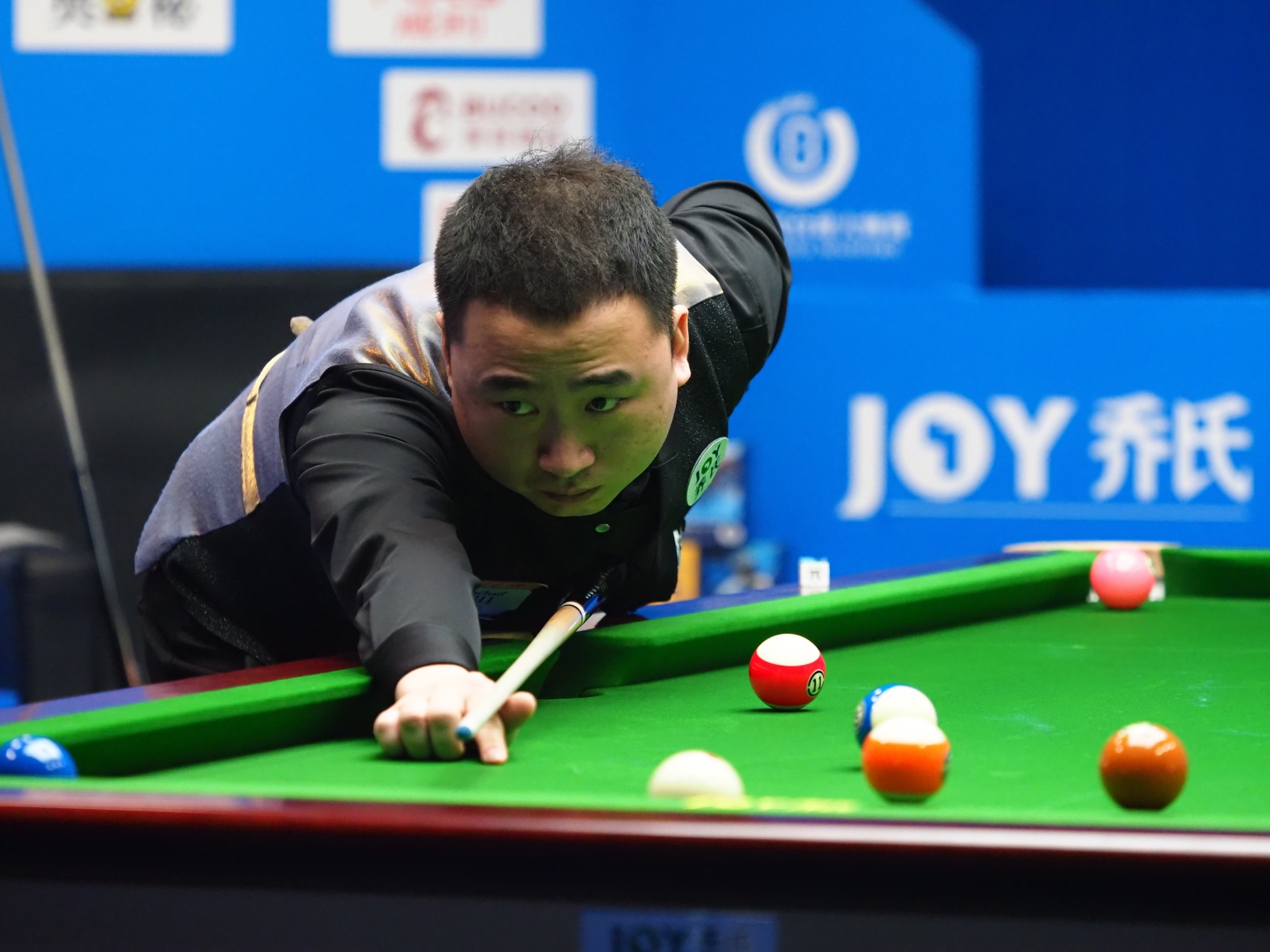 虽然在首盘 虽然在首盘