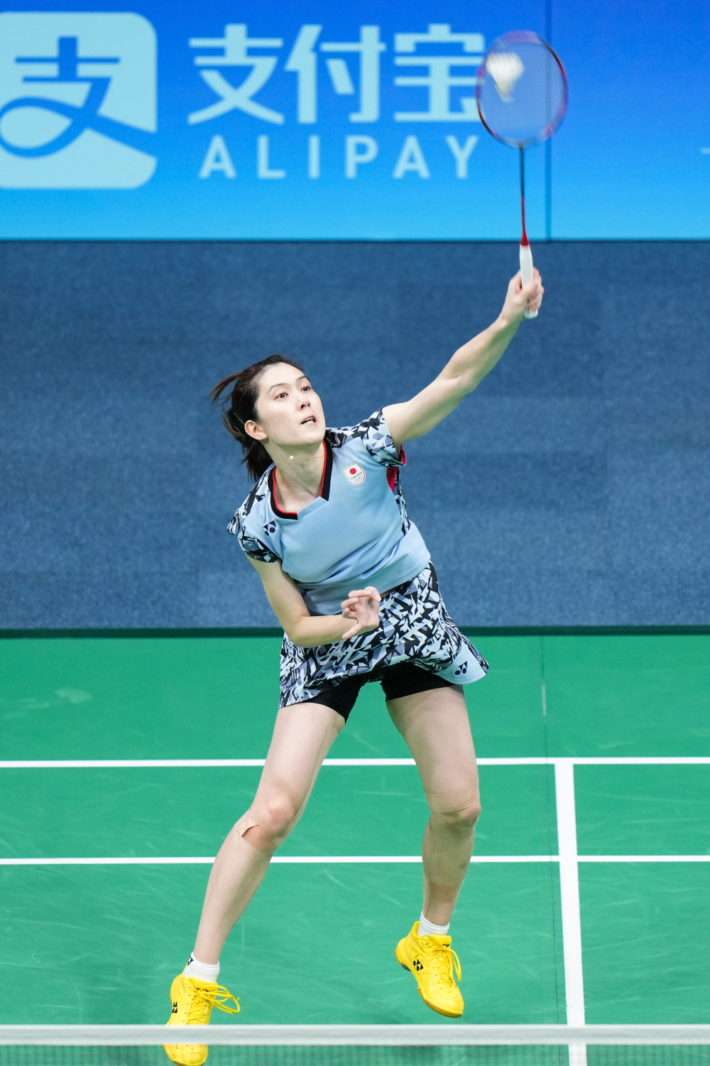 C罗都通过 C罗都通过